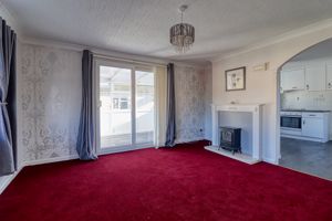 Lounge- click for photo gallery